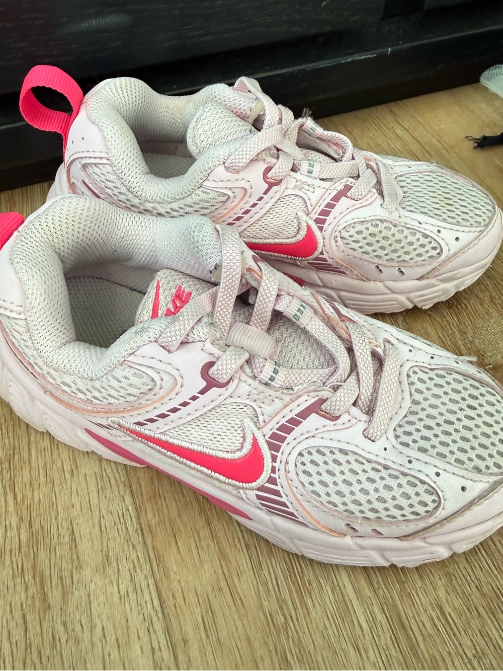 Nike Kids Light Pink Sneakers with Bright Pink Swoosh